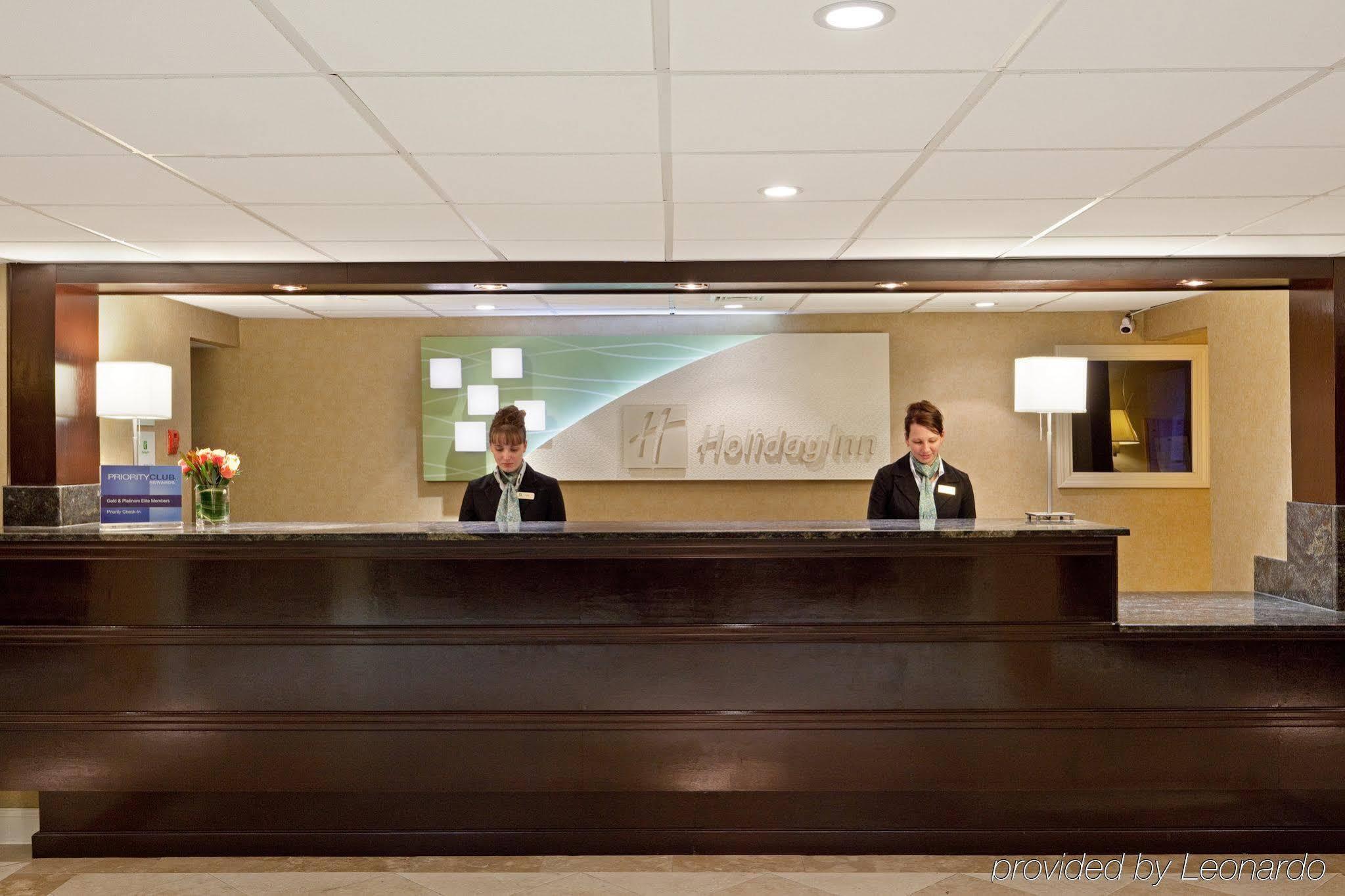 Holiday Inn & Suites Marlborough, An Ihg Hotel Екстериор снимка